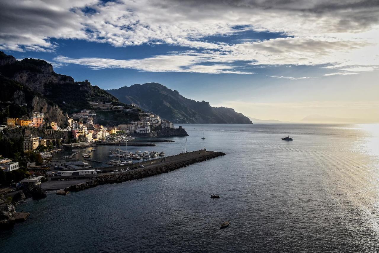 Hotel Miramalfi Esterno foto