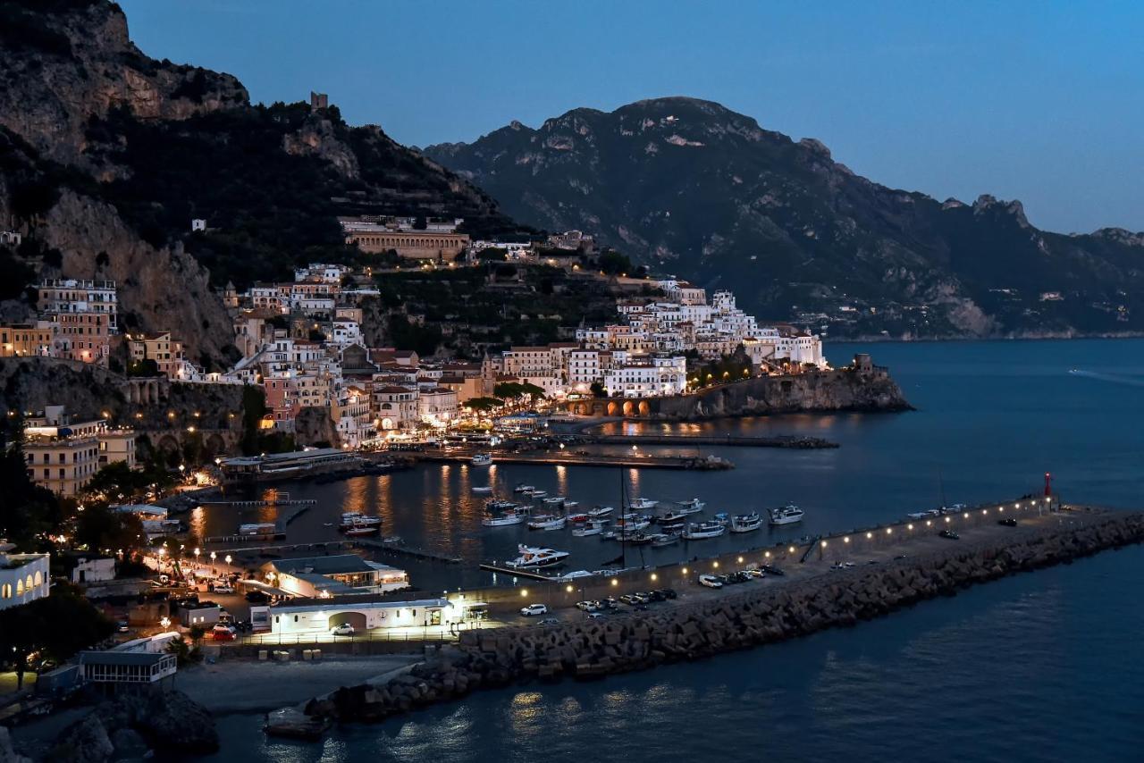 Hotel Miramalfi Esterno foto