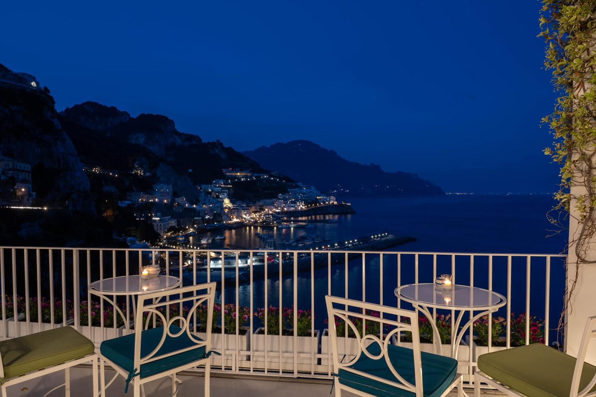 Hotel Miramalfi Esterno foto